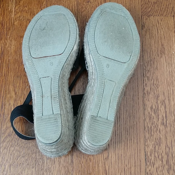 Andre Asous espadrilles, sz 8 - Picture 4 of 5